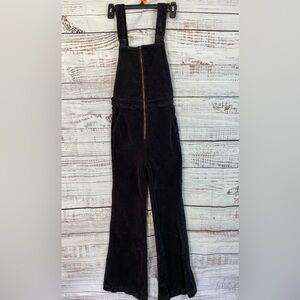 Rolla's East Coast Flare Black Corduroy Overalls Women’s Size 26 - AU 8